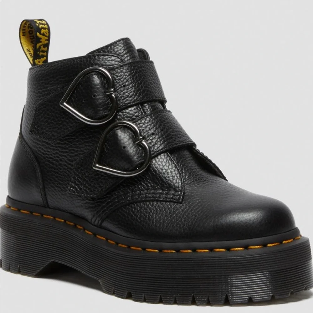 Dr MARTENS DEVON HEART LEATHERS PLATFORM BLACK BOOTS - Picture 4 of 16